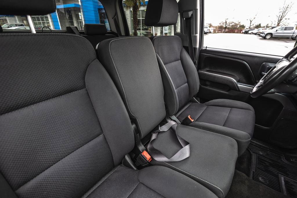 Used 2017 Chevrolet Silverado 1500 LT w/ True North Edition image 32