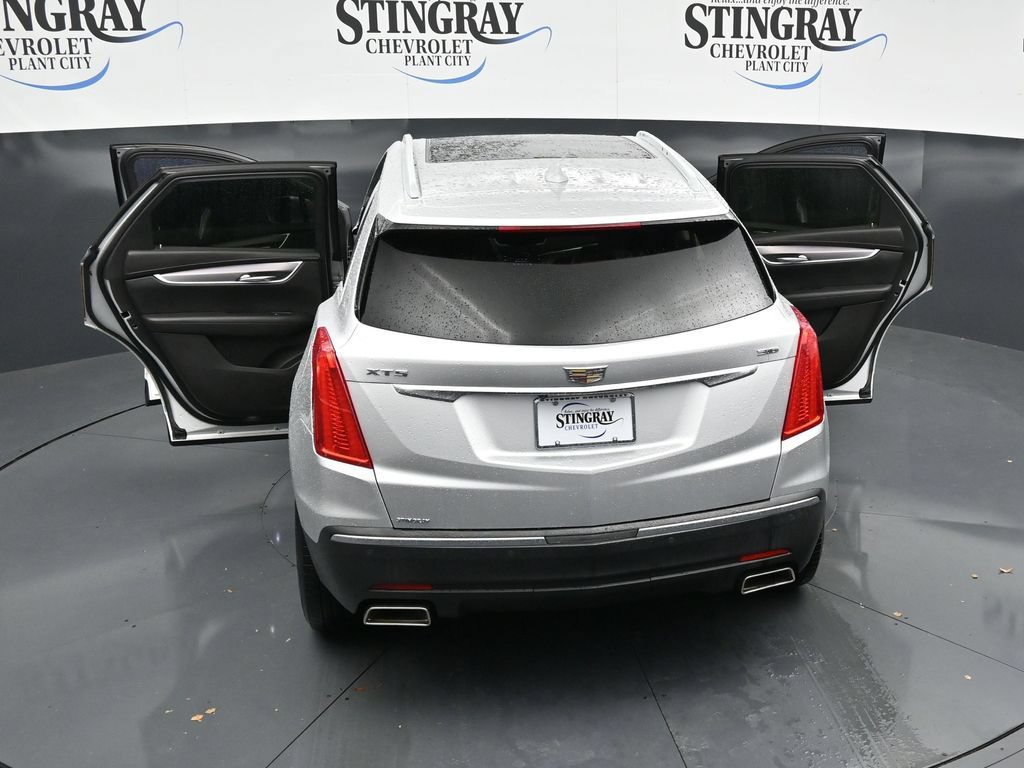 Used 2018 Cadillac XT5 Luxury w/ Driver Awareness Package FWD image 35