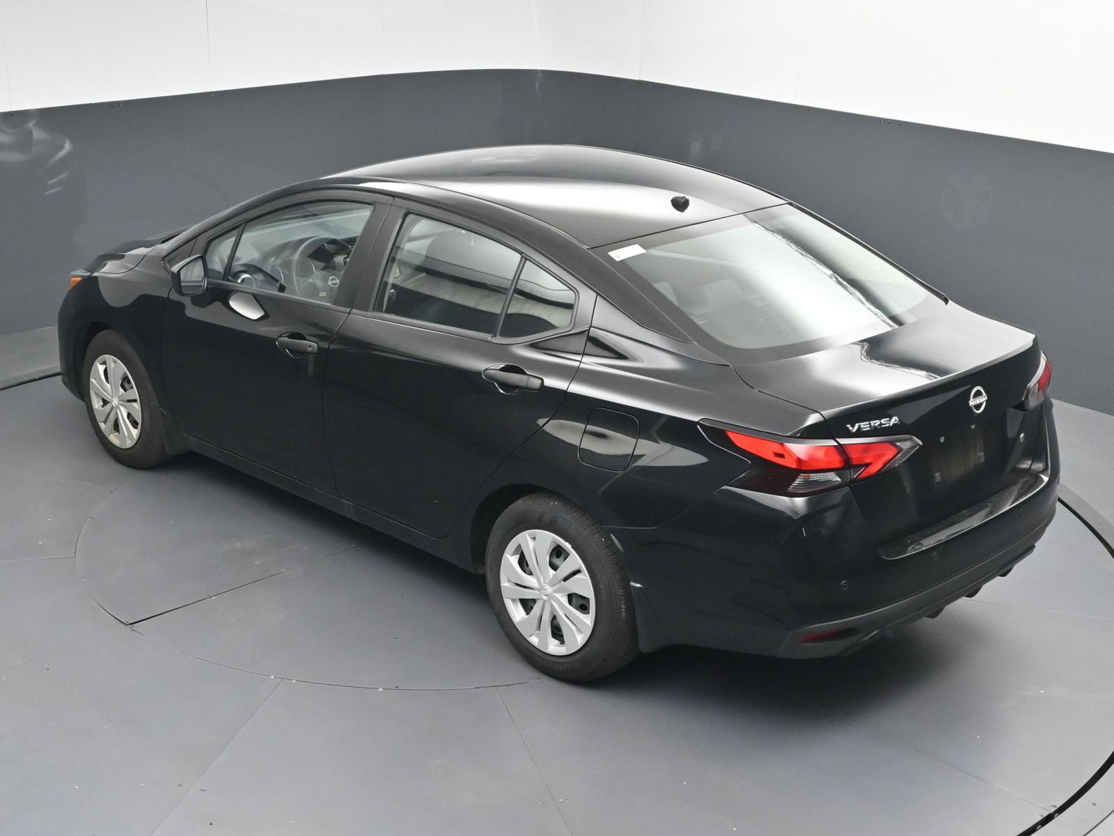 Certified 2025 Nissan Versa S w/ Trunk Package FWD image 33