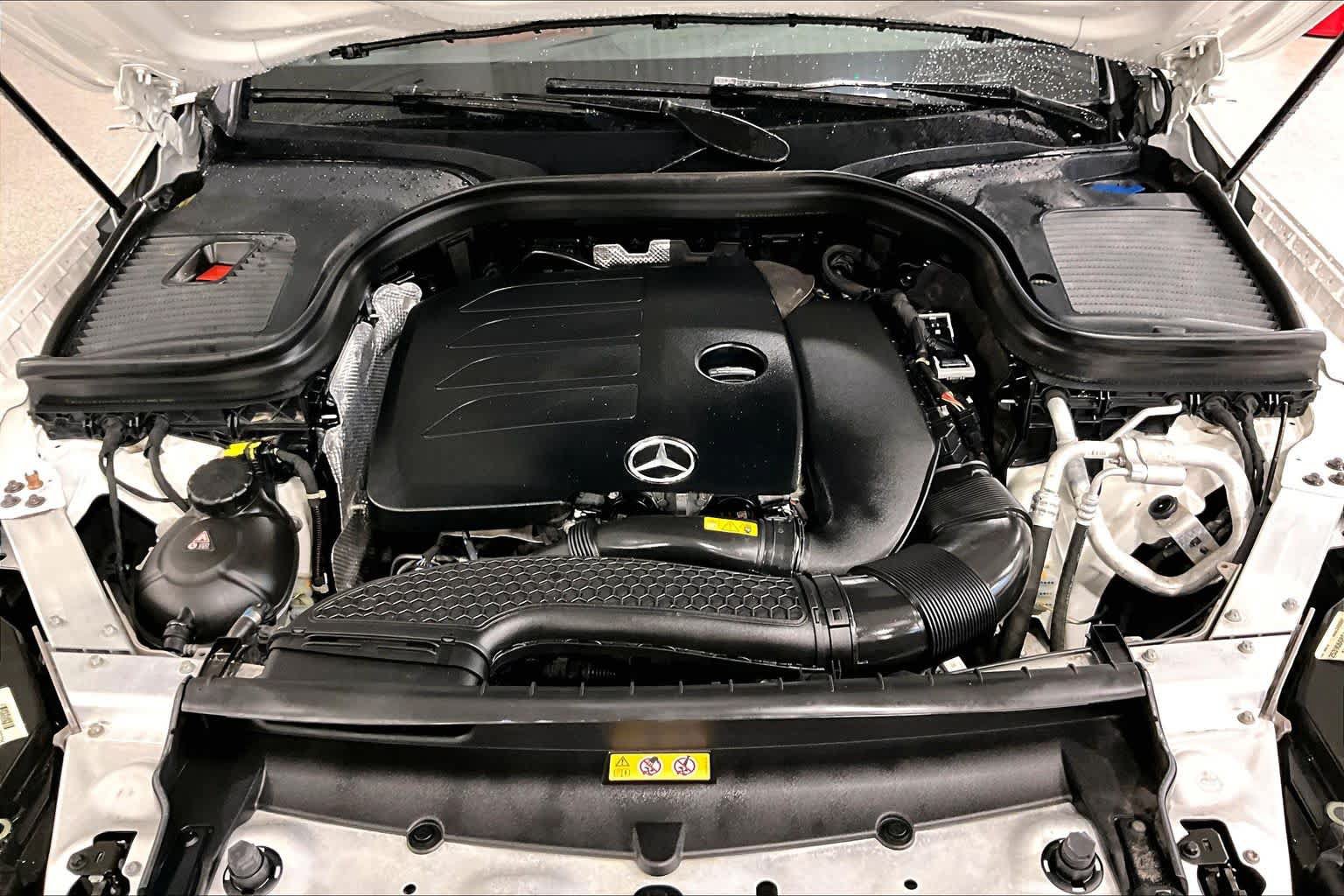 Used 2023 Mercedes-Benz GLC 300 4MATIC Coupe image 27