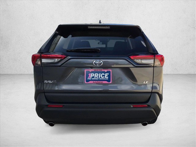 Used 2024 Toyota RAV4 LE FWD image 7