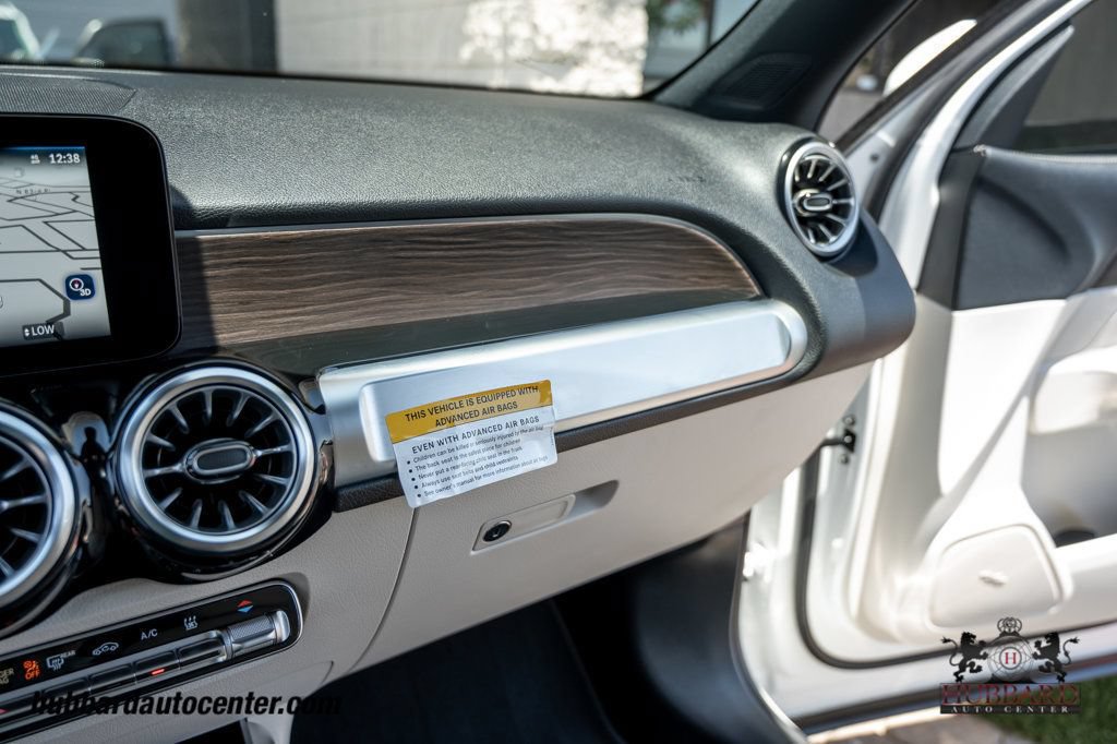Used 2025 Mercedes-Benz EQB 250+ image 23