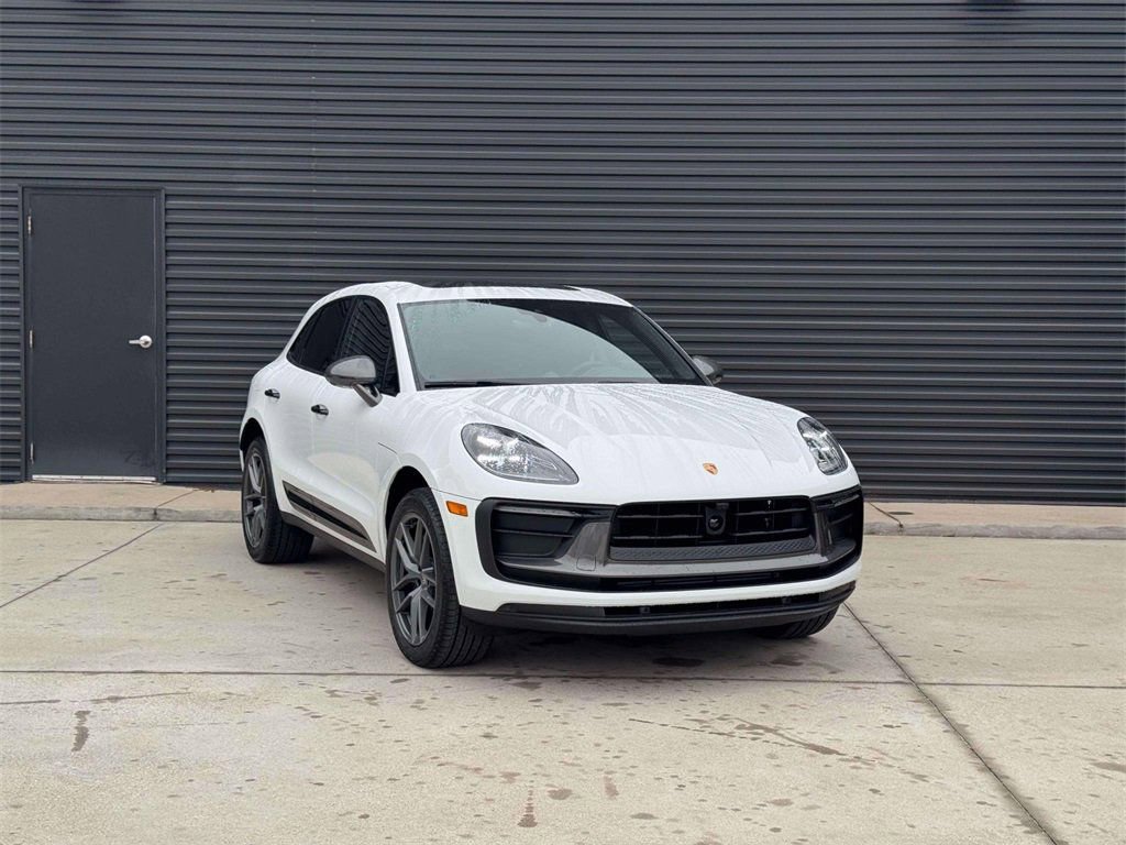 New 2026 Porsche Macan Turbo image 9