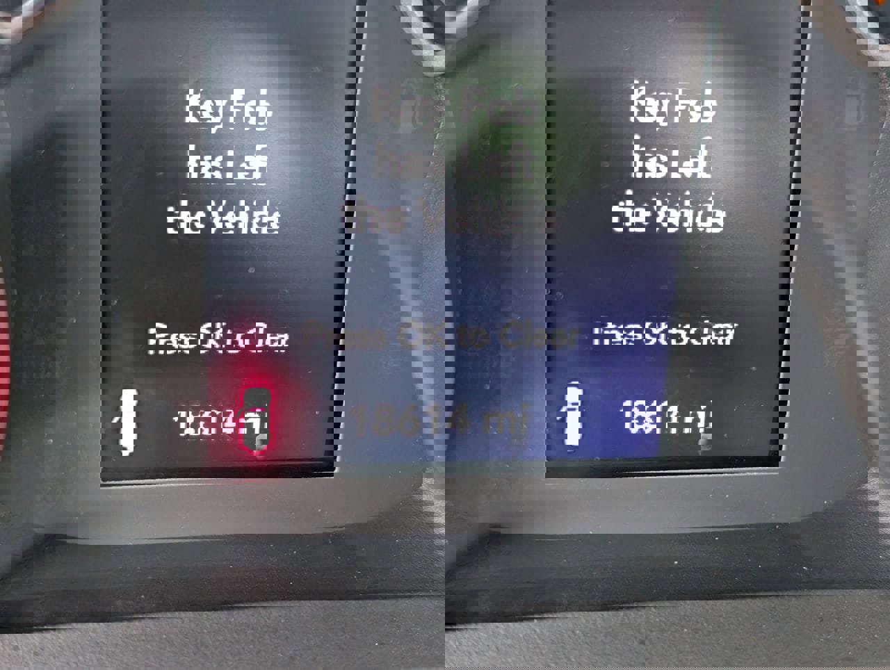 Used 2025 Jeep Wrangler Sport S image 13