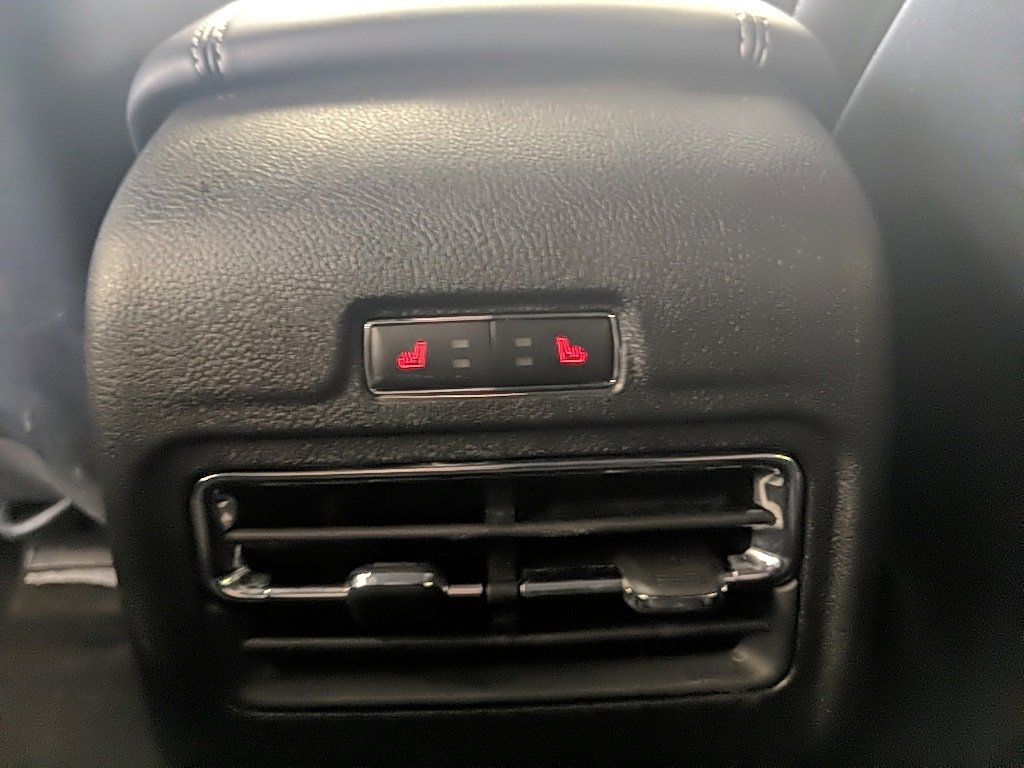 Certified 2022 Lincoln Corsair FWD w/ Equipment Group 101A image 13