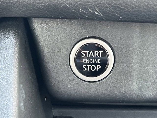 Certified 2023 Nissan Rogue SV image 7