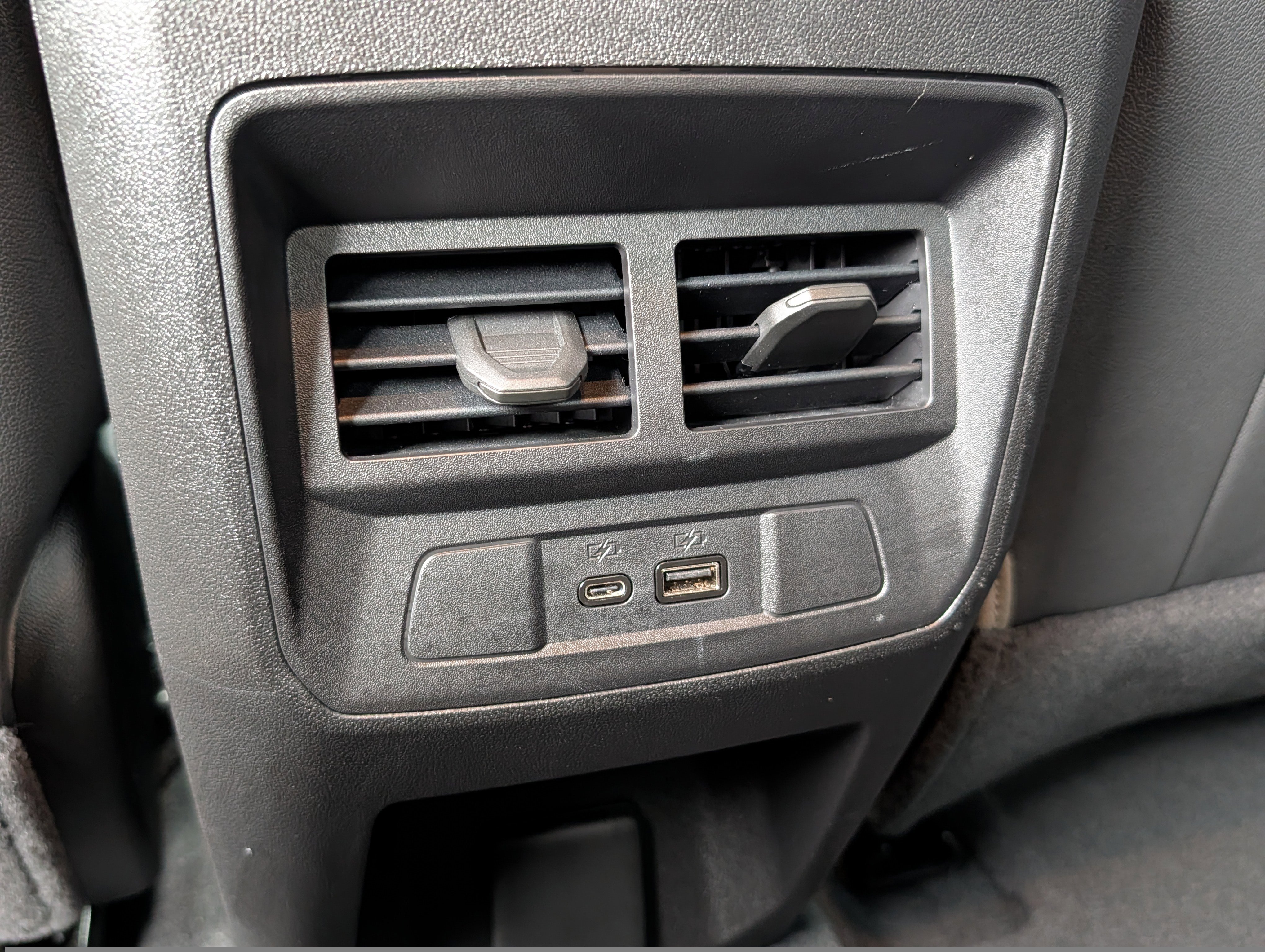 Certified 2025 Chevrolet Colorado ZR2 w/ Technology Package AWD/4WD image 13