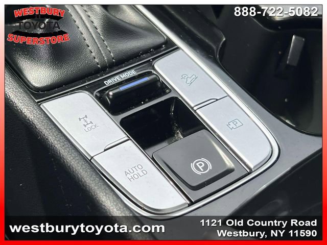 Used 2025 Hyundai Santa Cruz SEL AWD/4WD image 31