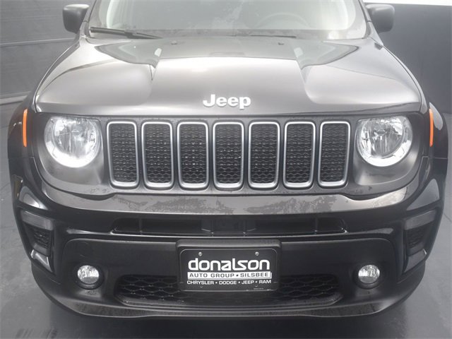 Used 2023 Jeep Renegade Latitude w/ Premium Group image 7