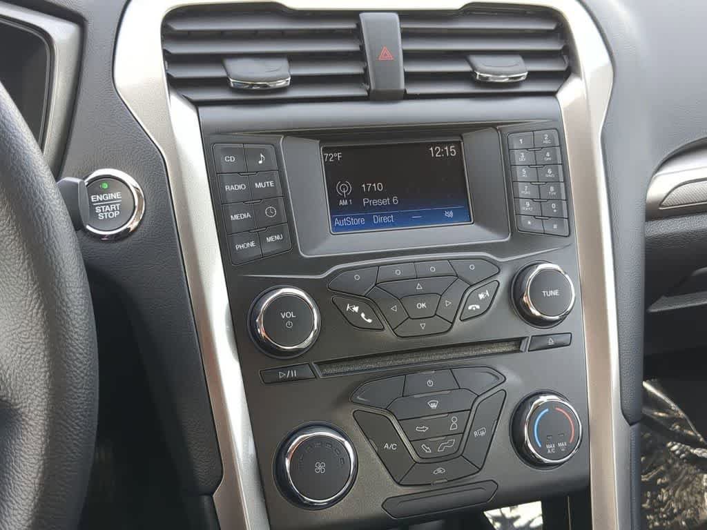 Used 2018 Ford Fusion S FWD image 26