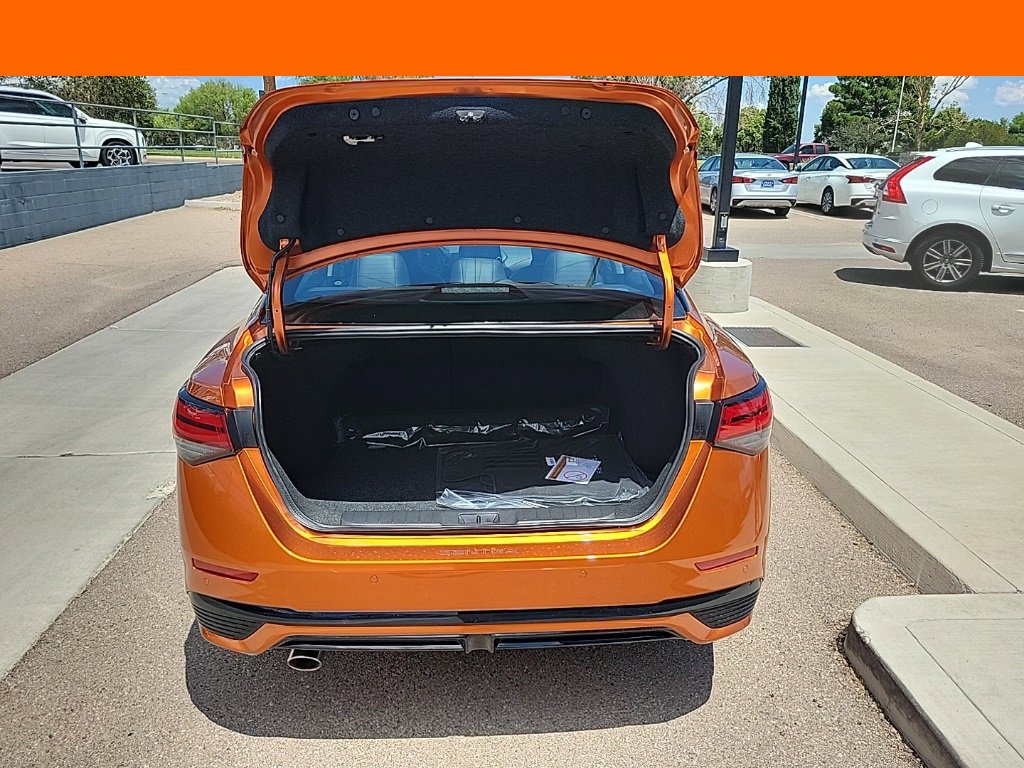 New 2024 Nissan Sentra SR w/ SR Premium Package image 12