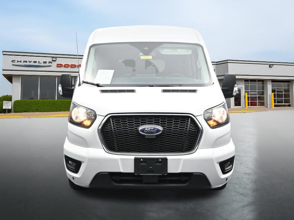 Used 2025 Ford Transit 350 XLT RWD image 6