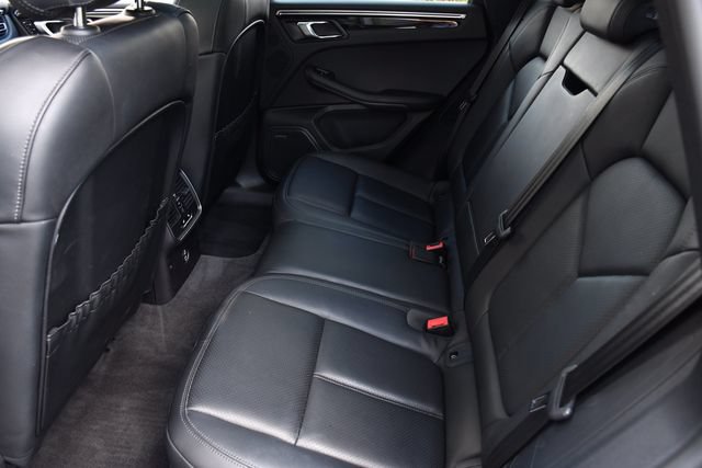 Used 2024 Porsche Macan w/ Premium Plus Package AWD/4WD image 26