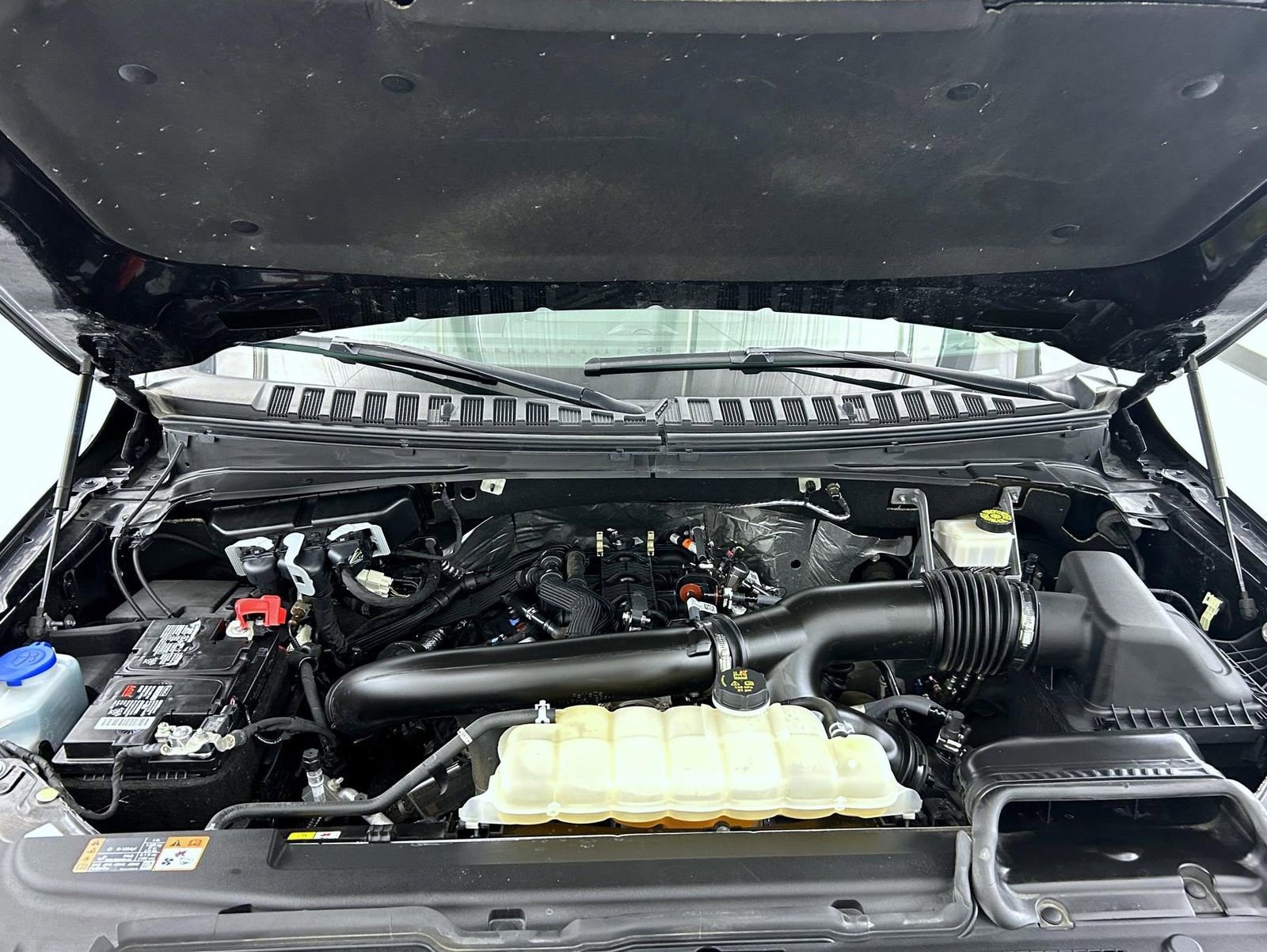 Used 2023 Ford Expedition Max Platinum AWD/4WD image 27