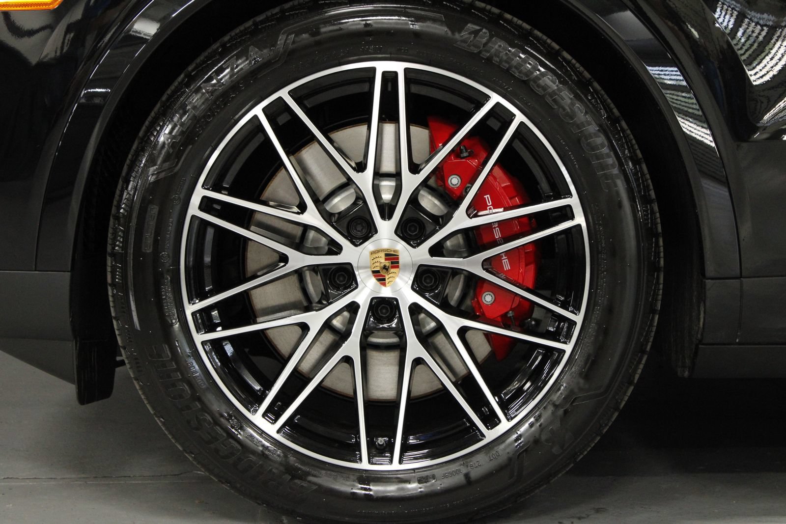 New 2026 Porsche Cayenne S AWD/4WD image 9
