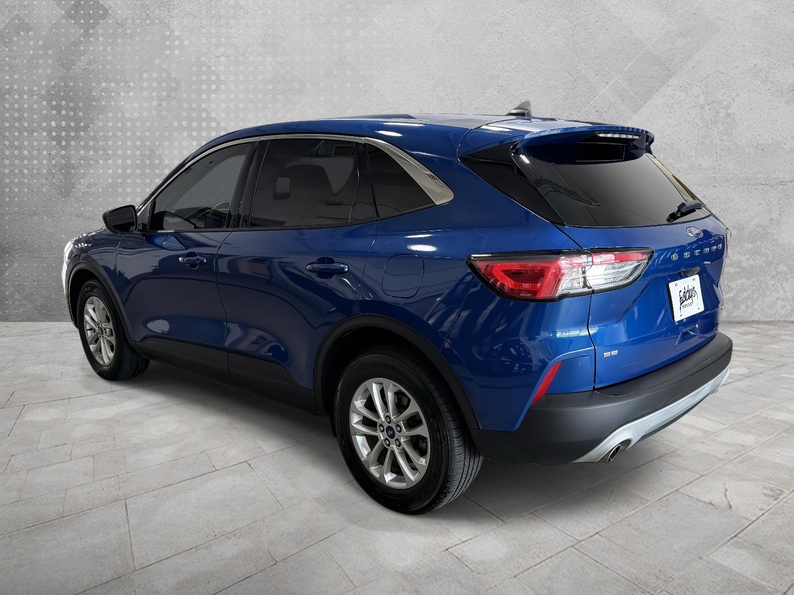 Used 2022 Ford Escape SE FWD image 5