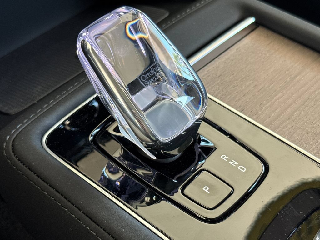 New 2026 Volvo XC90 B6 Core AWD/4WD image 22