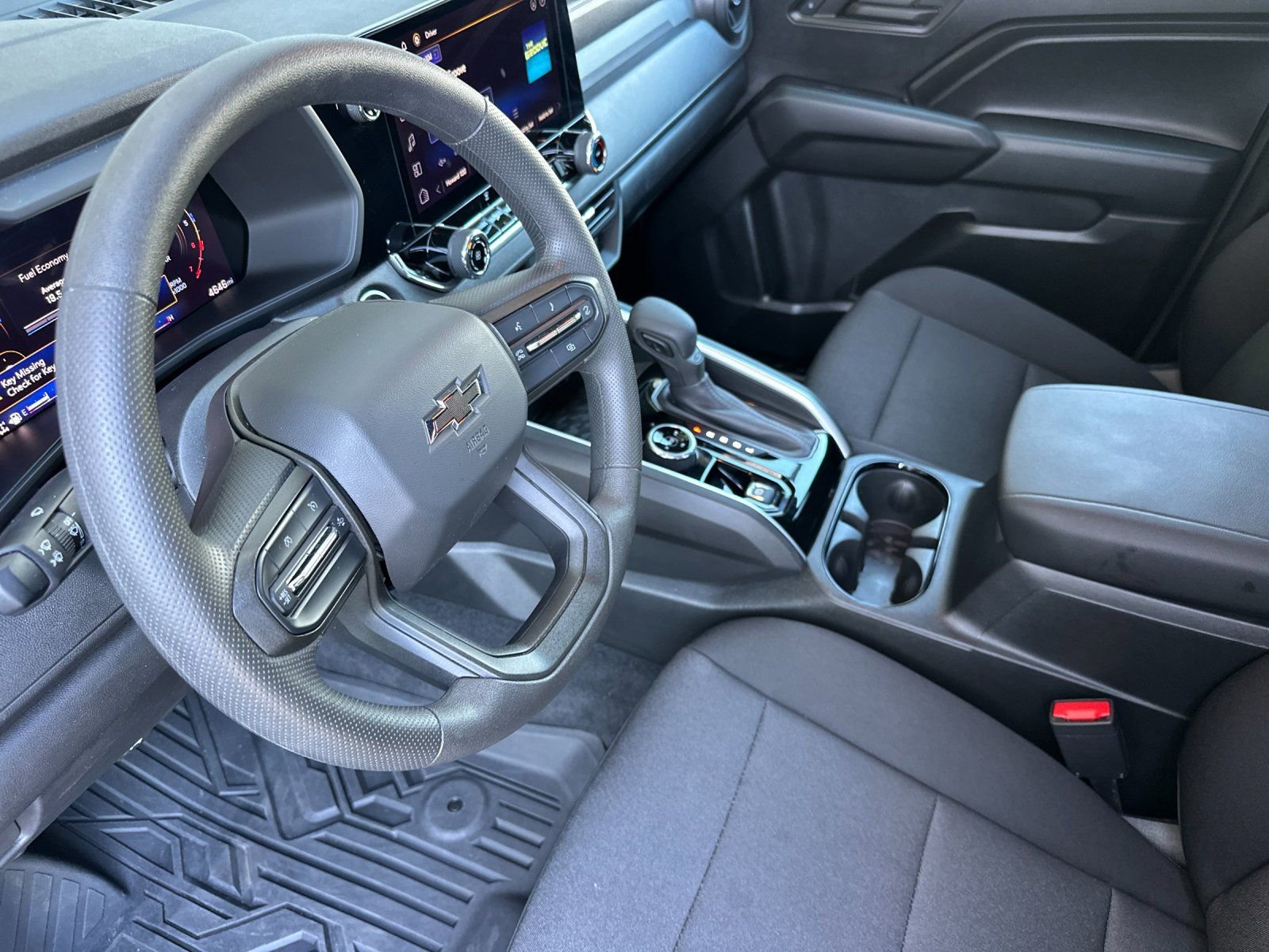 Used 2024 Chevrolet Colorado Trail Boss w/ LPO, Dark Essentials Package image 10