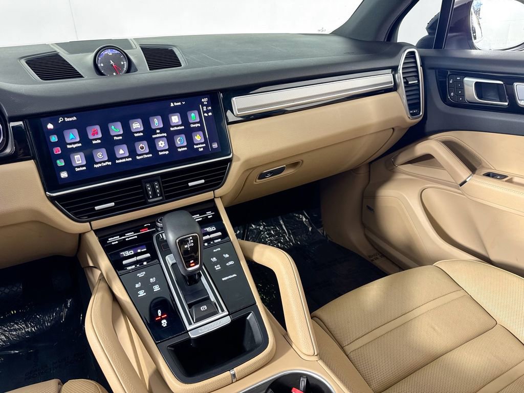 Used 2022 Porsche Cayenne E-Hybrid image 30