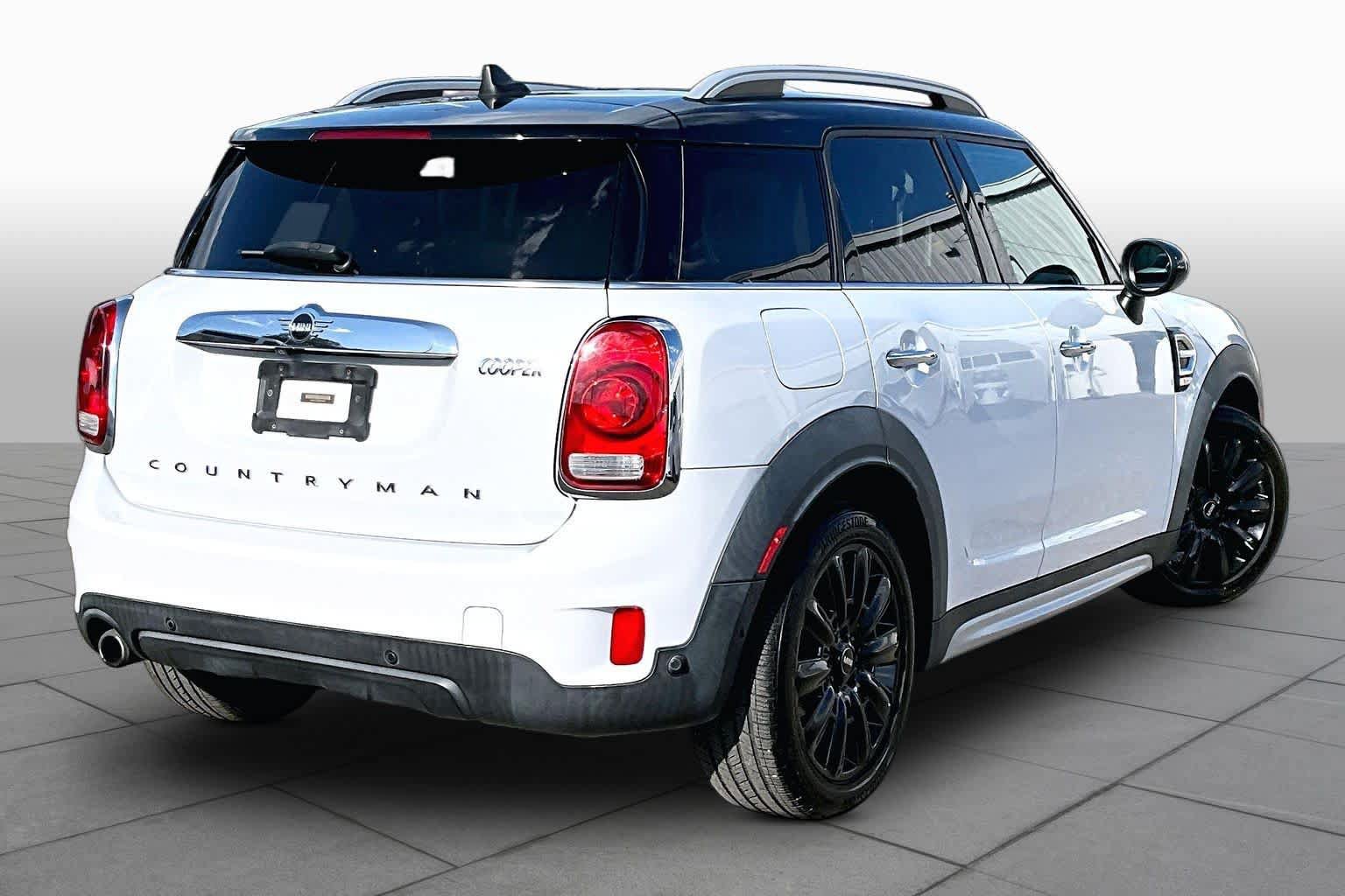 Used 2019 MINI Cooper Countryman FWD image 12