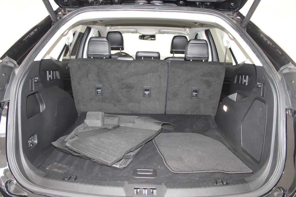 Used 2024 Ford Edge Titanium AWD/4WD image 14