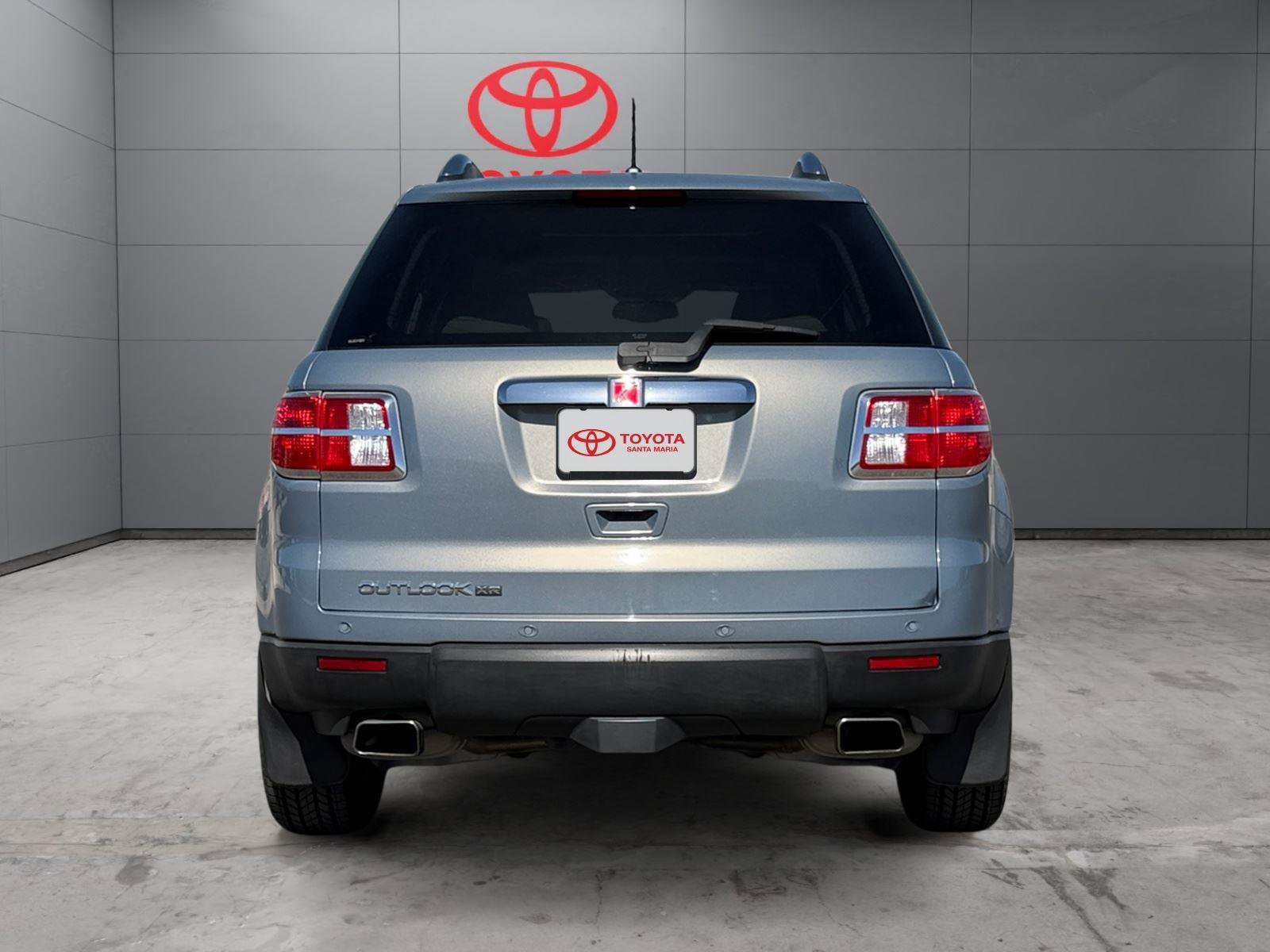 Used 2008 Saturn Outlook XR w/ Premium Trim Package image 4