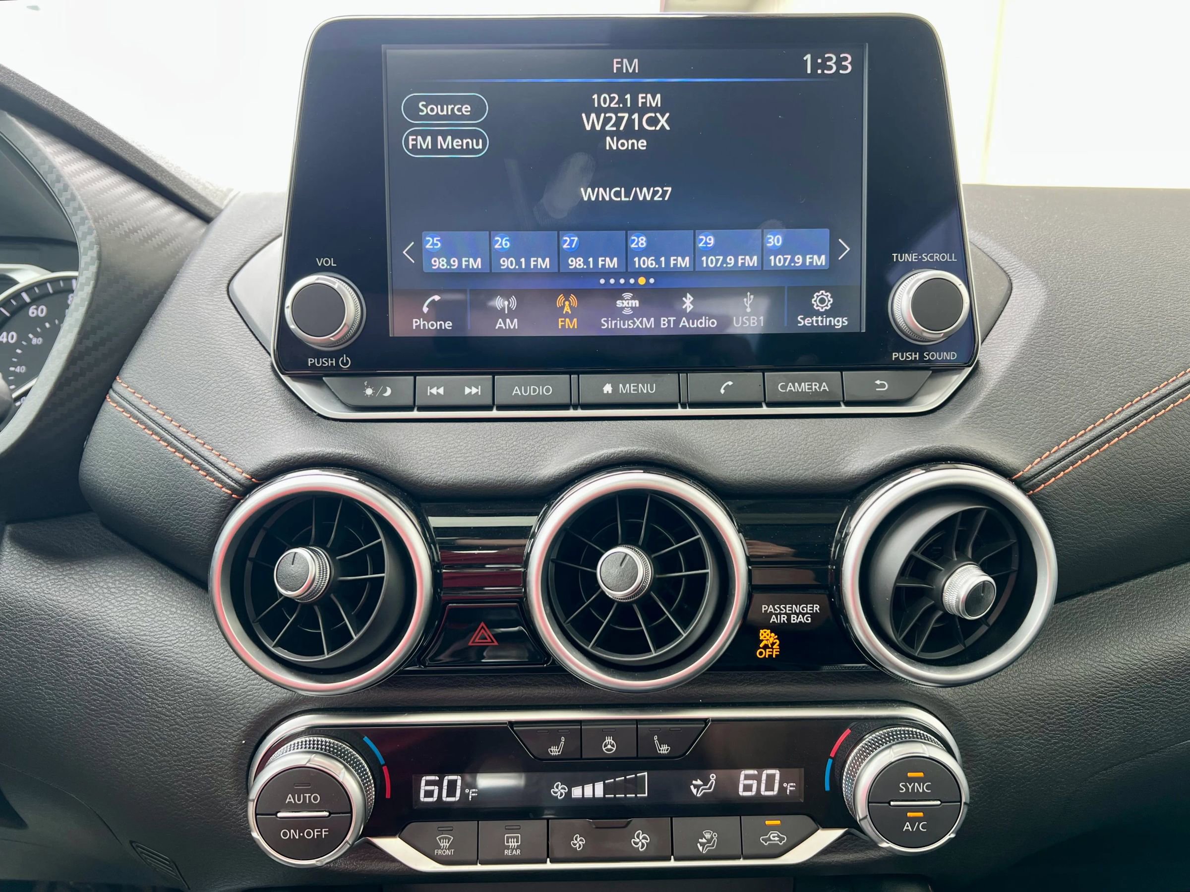 Used 2023 Nissan Sentra SR w/ SR Premium Package image 21