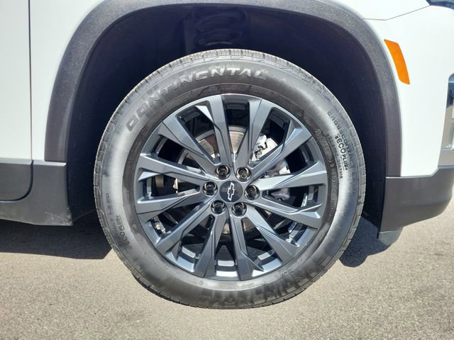 Used 2023 Chevrolet Traverse RS image 33