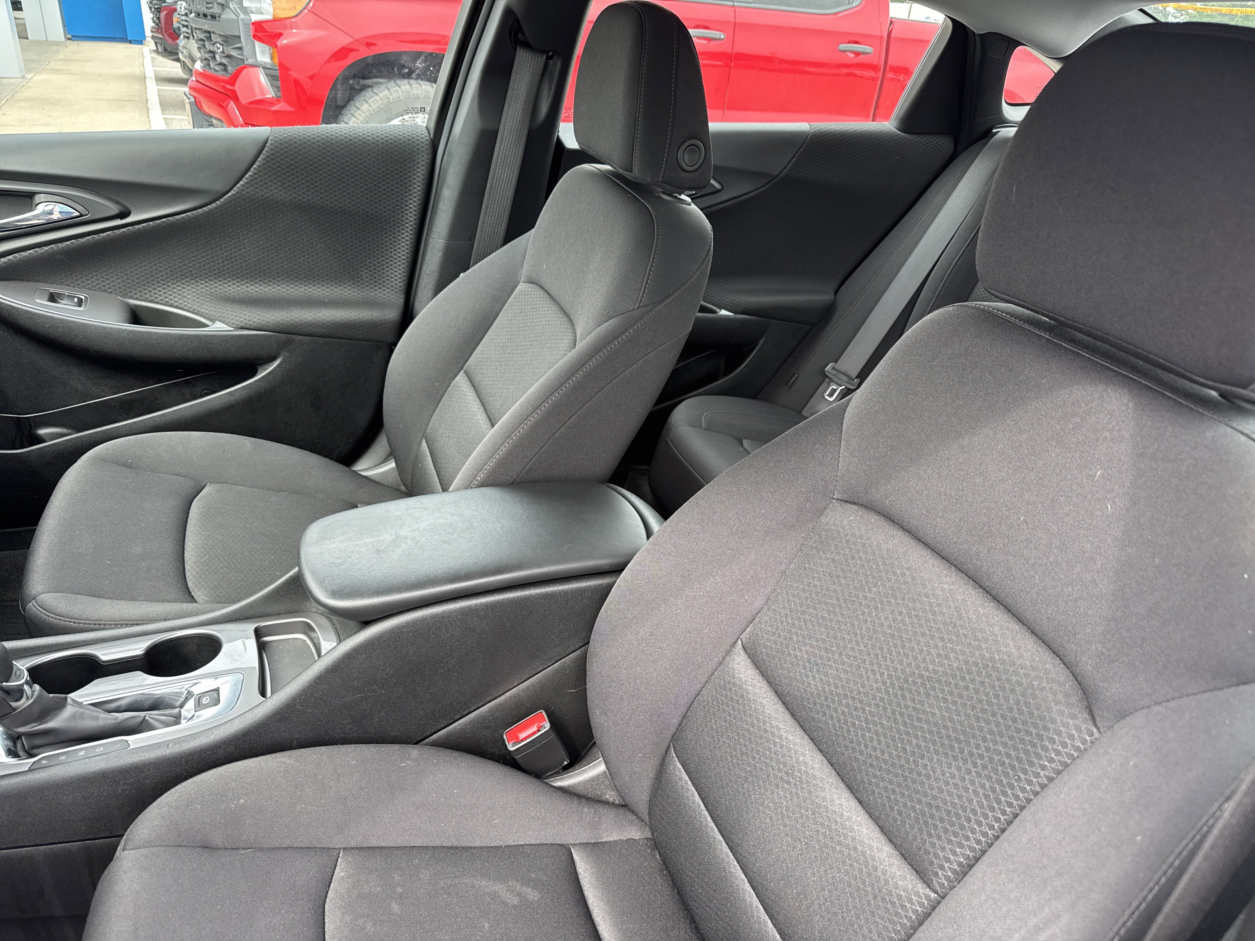 Used 2024 Chevrolet Malibu LS w/ Driver Confidence Package FWD image 11