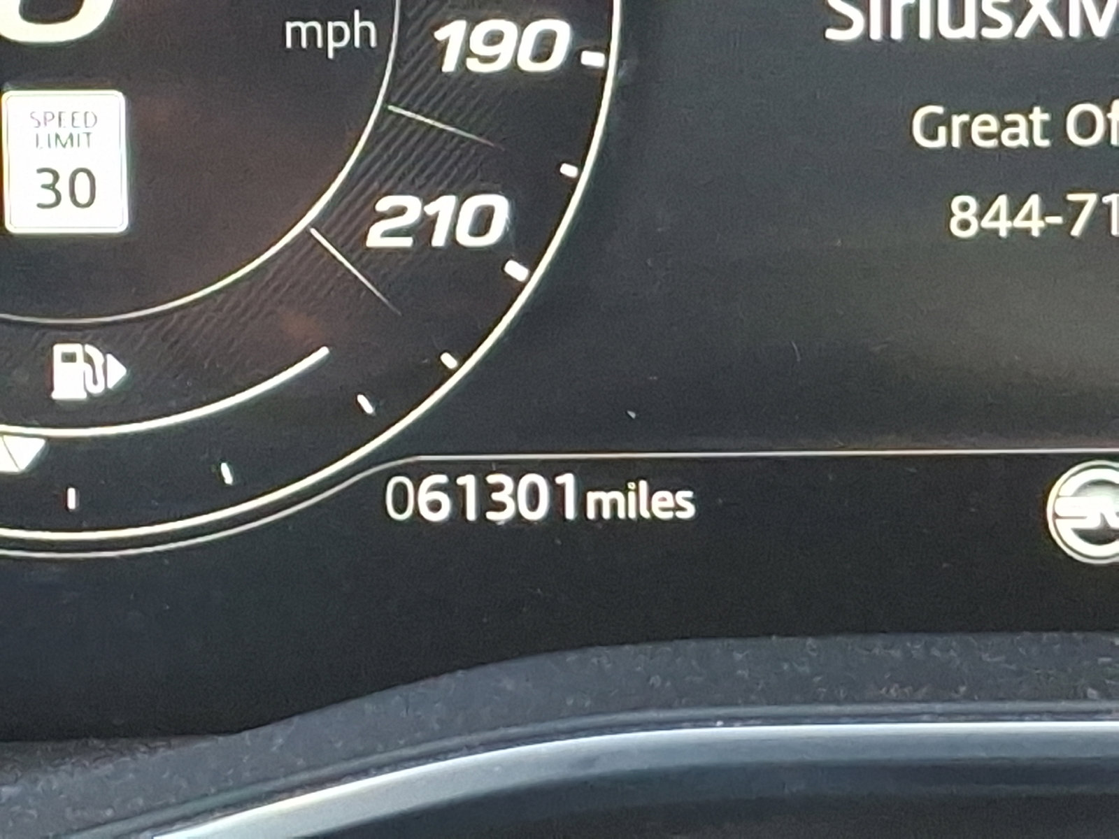 Used 2021 Jaguar F-PACE SVR image 21