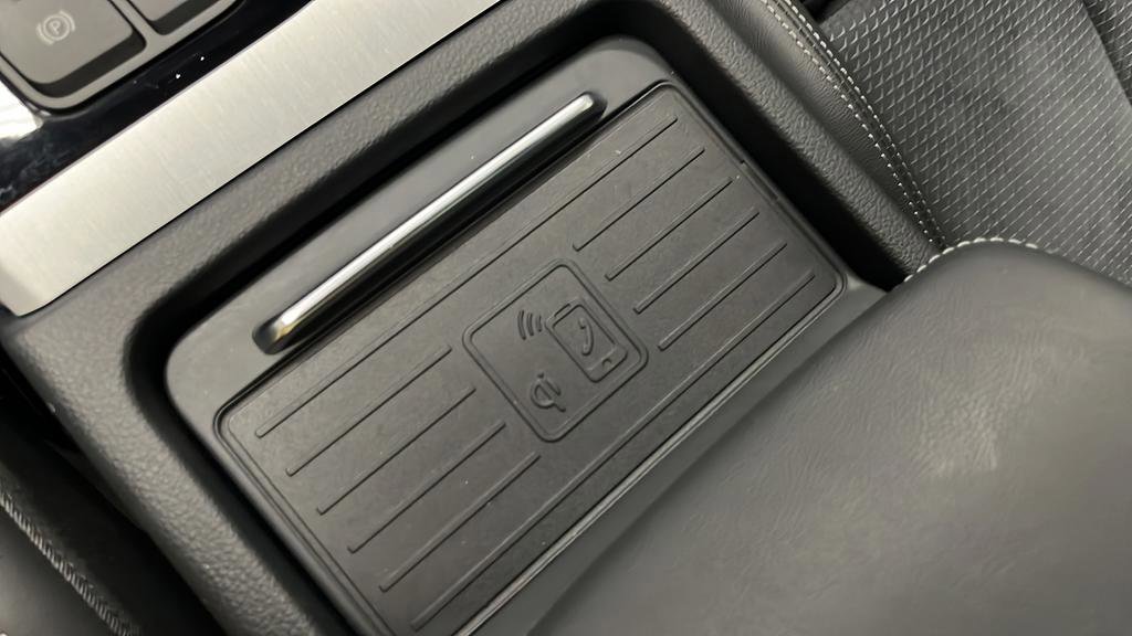 Used 2024 Audi Q5 e Prestige w/ Prestige Package AWD/4WD image 32