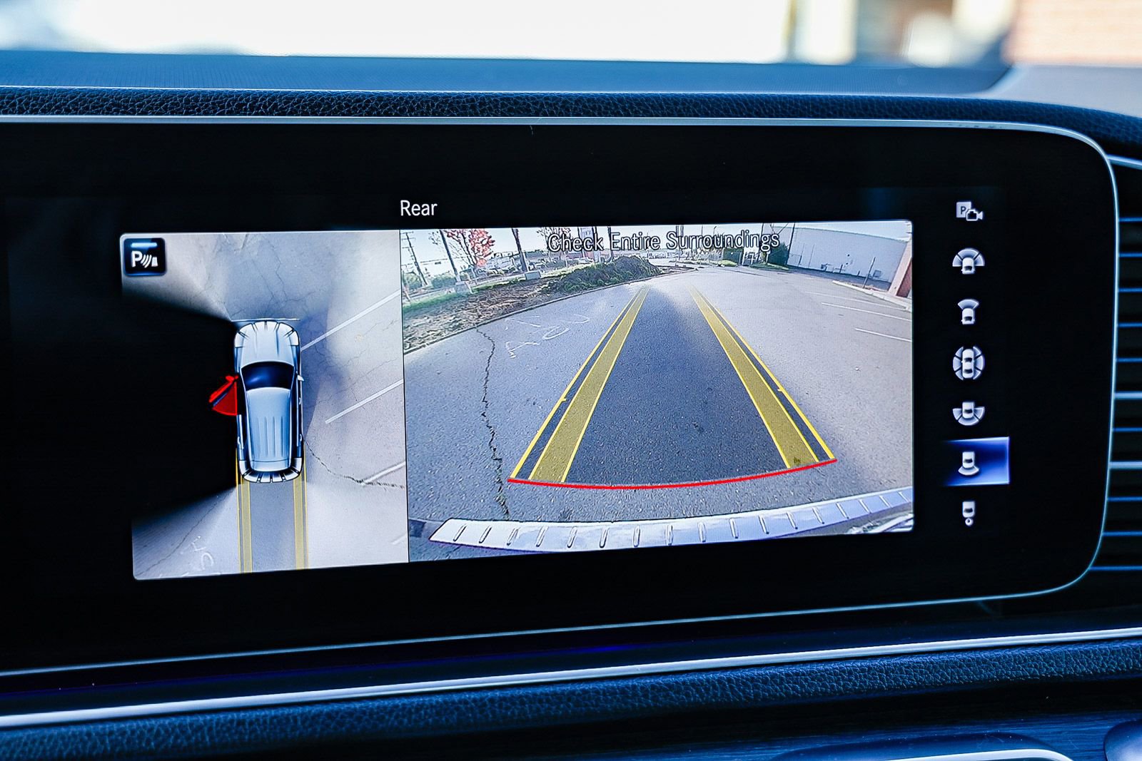 Used 2022 Mercedes-Benz GLE 350 4MATIC image 24