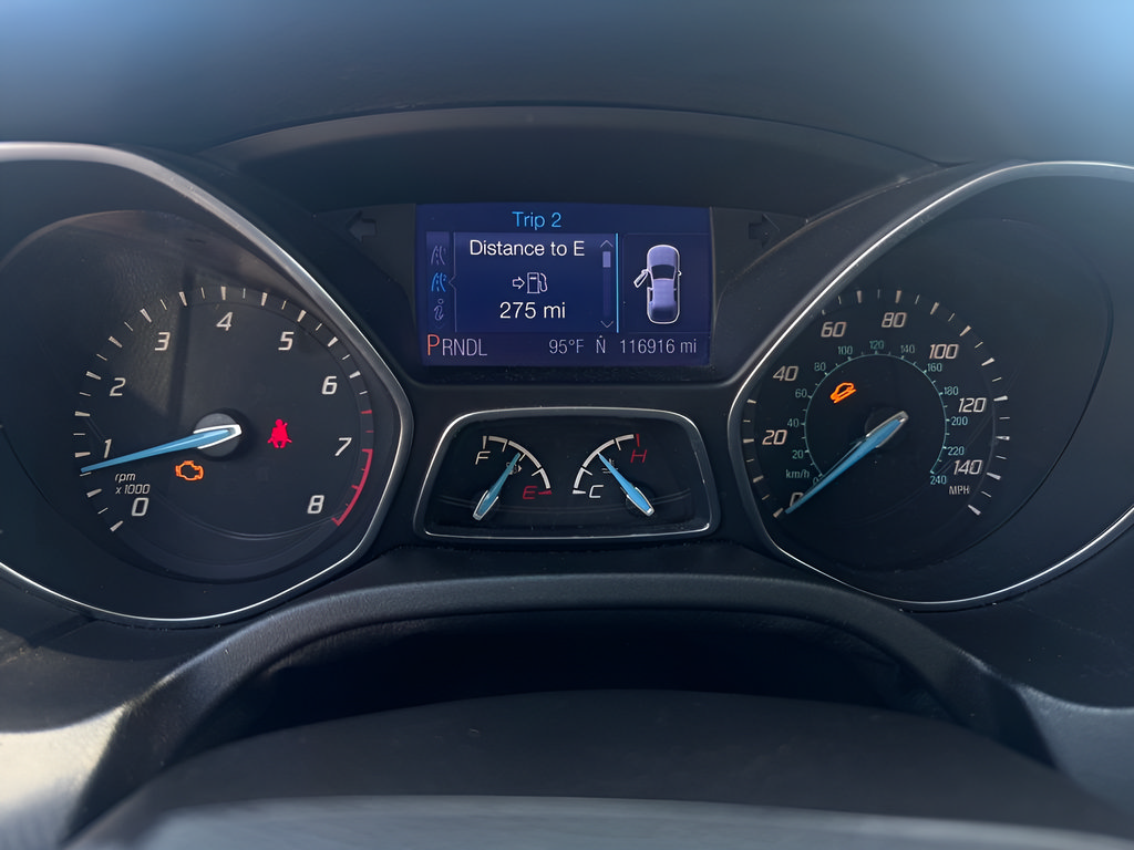 Used 2013 Ford Focus SE FWD image 21
