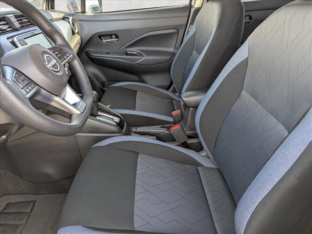 Used 2025 Nissan Versa SV w/ Trunk Package FWD image 22