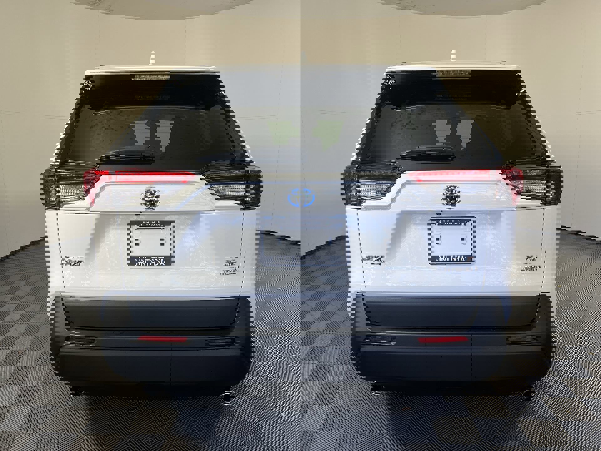 Used 2024 Toyota RAV4 XLE image 5