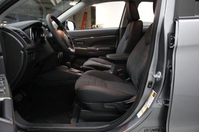 New 2026 Mitsubishi Outlander Sport SE image 6