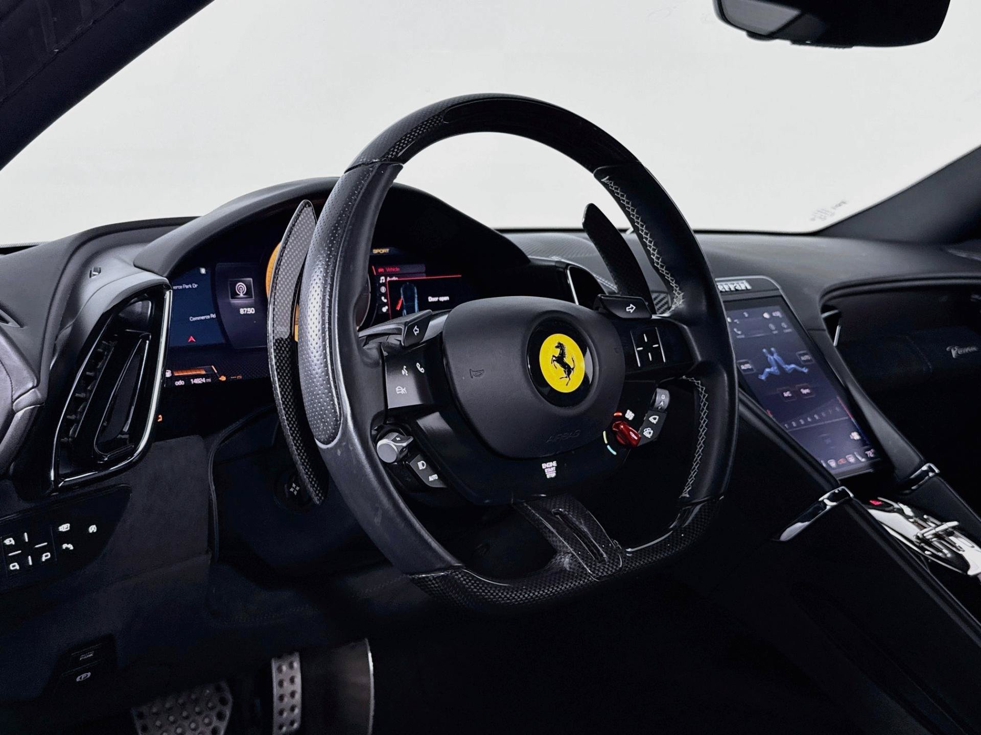 Used 2021 Ferrari Roma RWD image 12