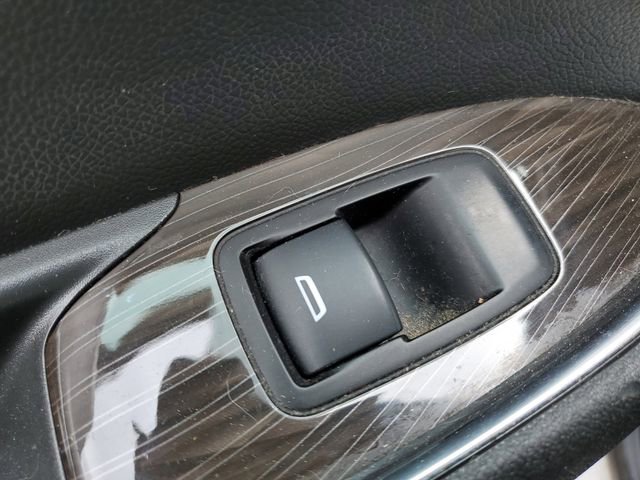 Used 2024 Chevrolet Malibu LT image 17