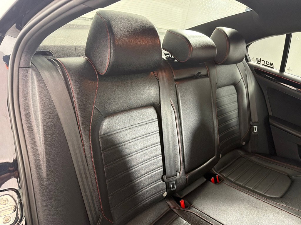 Used 2017 Volkswagen Jetta GLI image 22