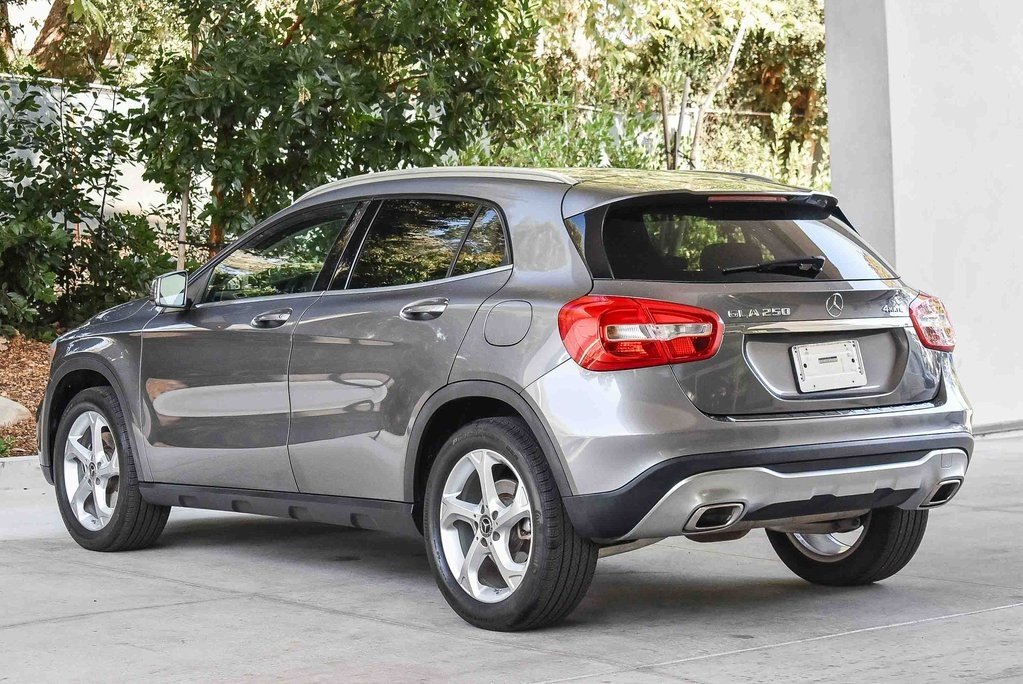 Used 2019 Mercedes-Benz GLA 250 4MATIC image 4