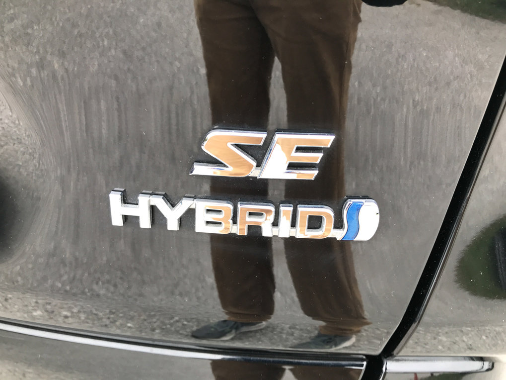 Certified 2022 Toyota RAV4 SE w/ Convenience Package image 11