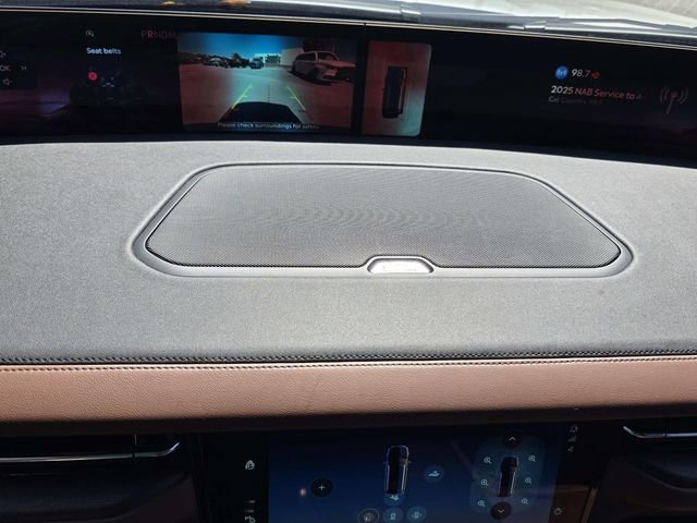 Certified 2025 Lincoln Navigator Reserve image 19