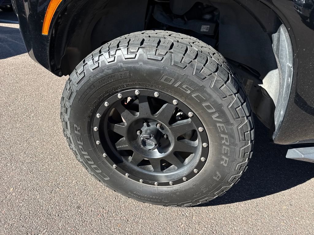 Used 2022 Nissan Frontier SV image 22