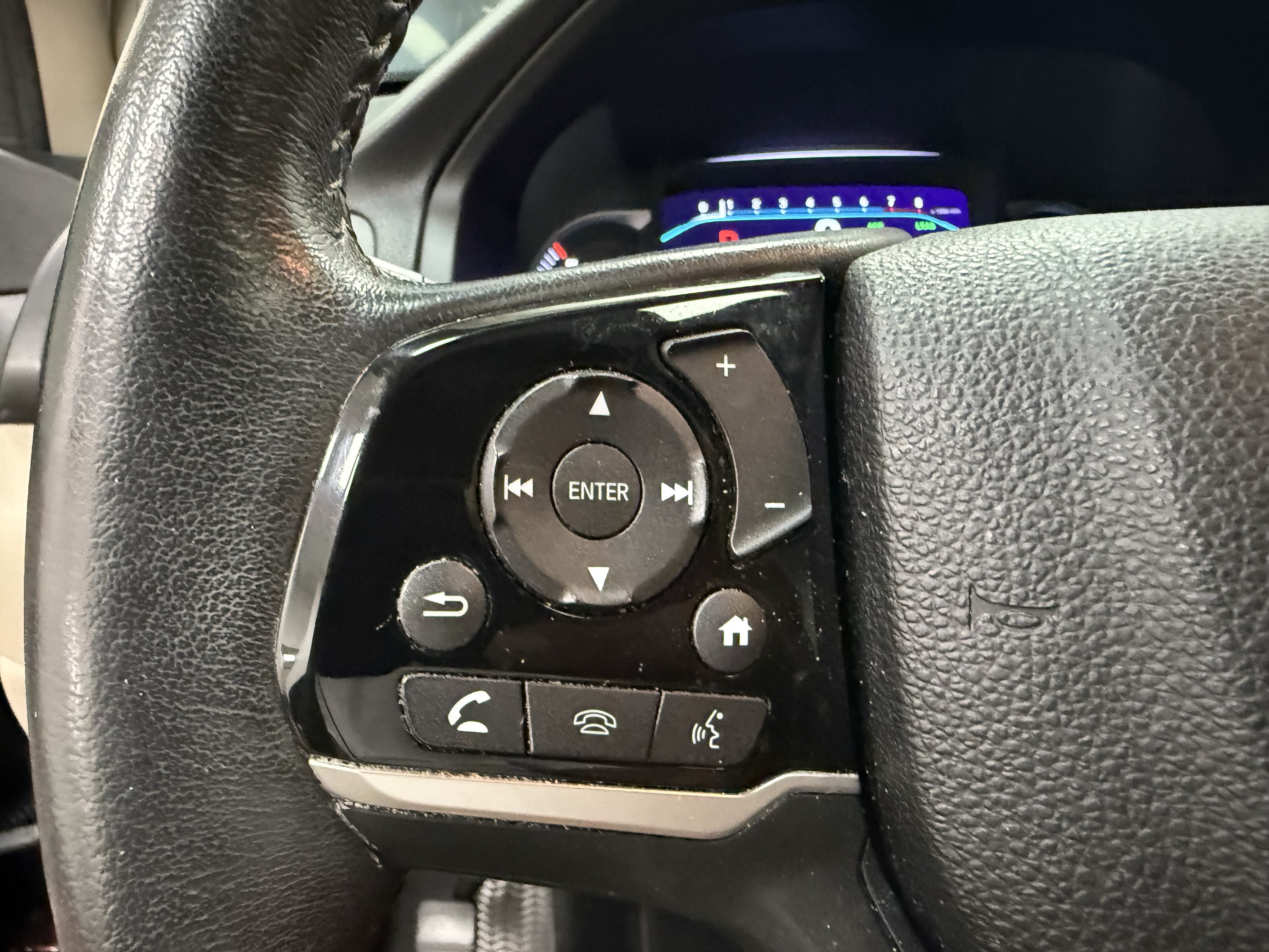 Used 2022 Honda Pilot Touring image 19