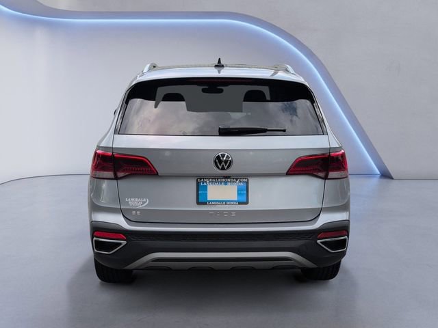 Used 2024 Volkswagen Taos SE FWD image 8