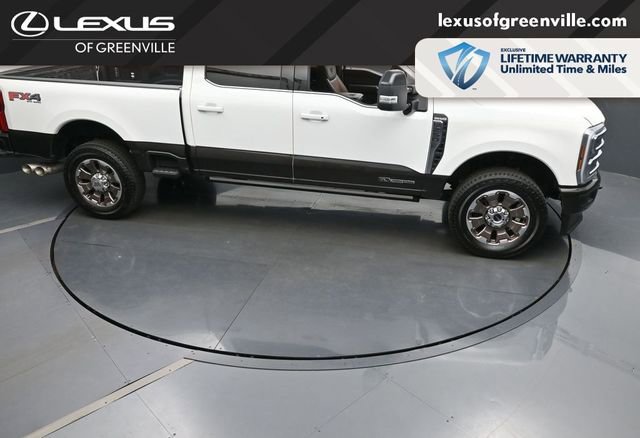 Used 2025 Ford F250 King Ranch w/ FX4 Off-Road Package image 19