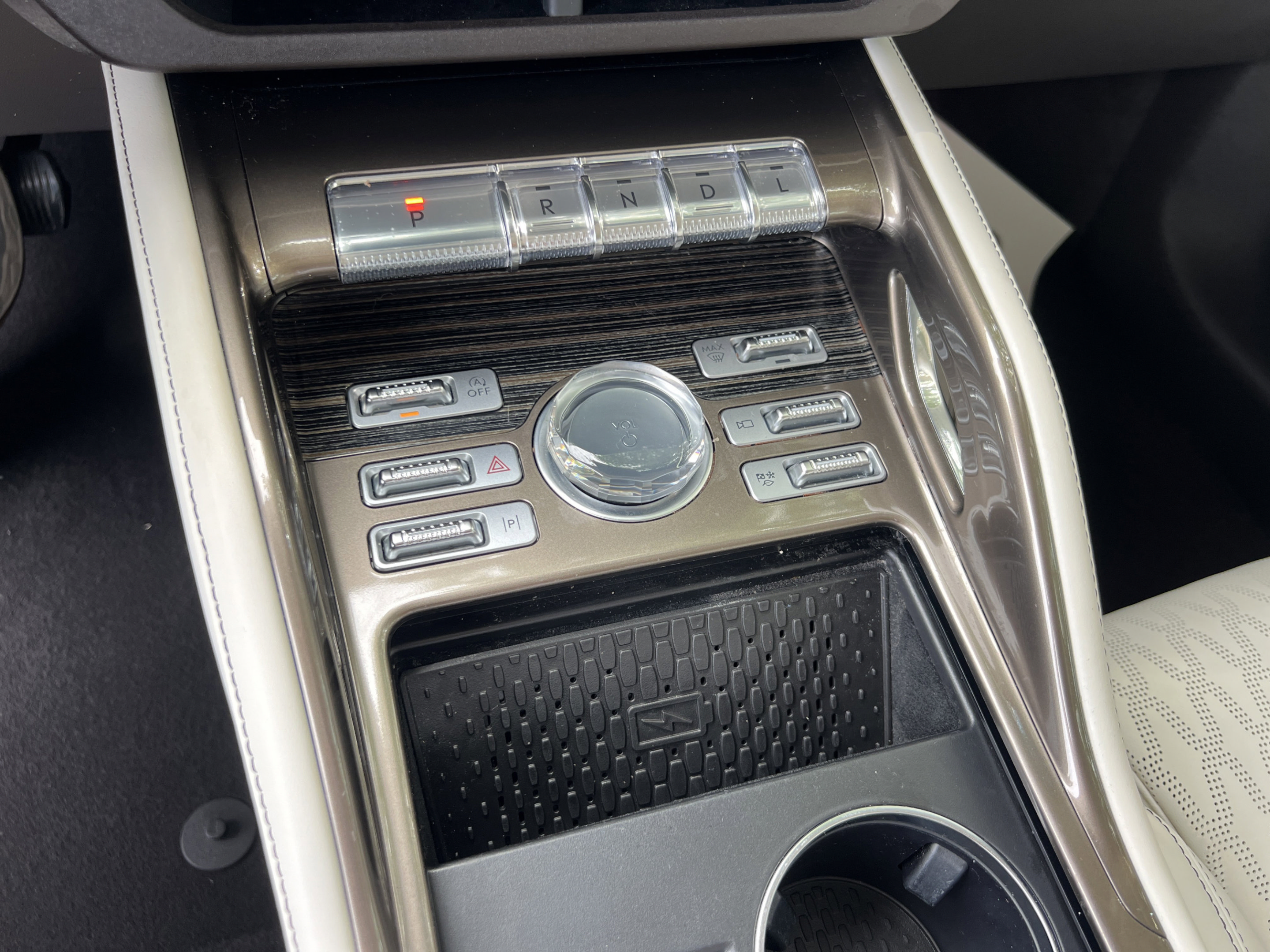 Certified 2024 Lincoln Nautilus Black Label AWD/4WD image 19