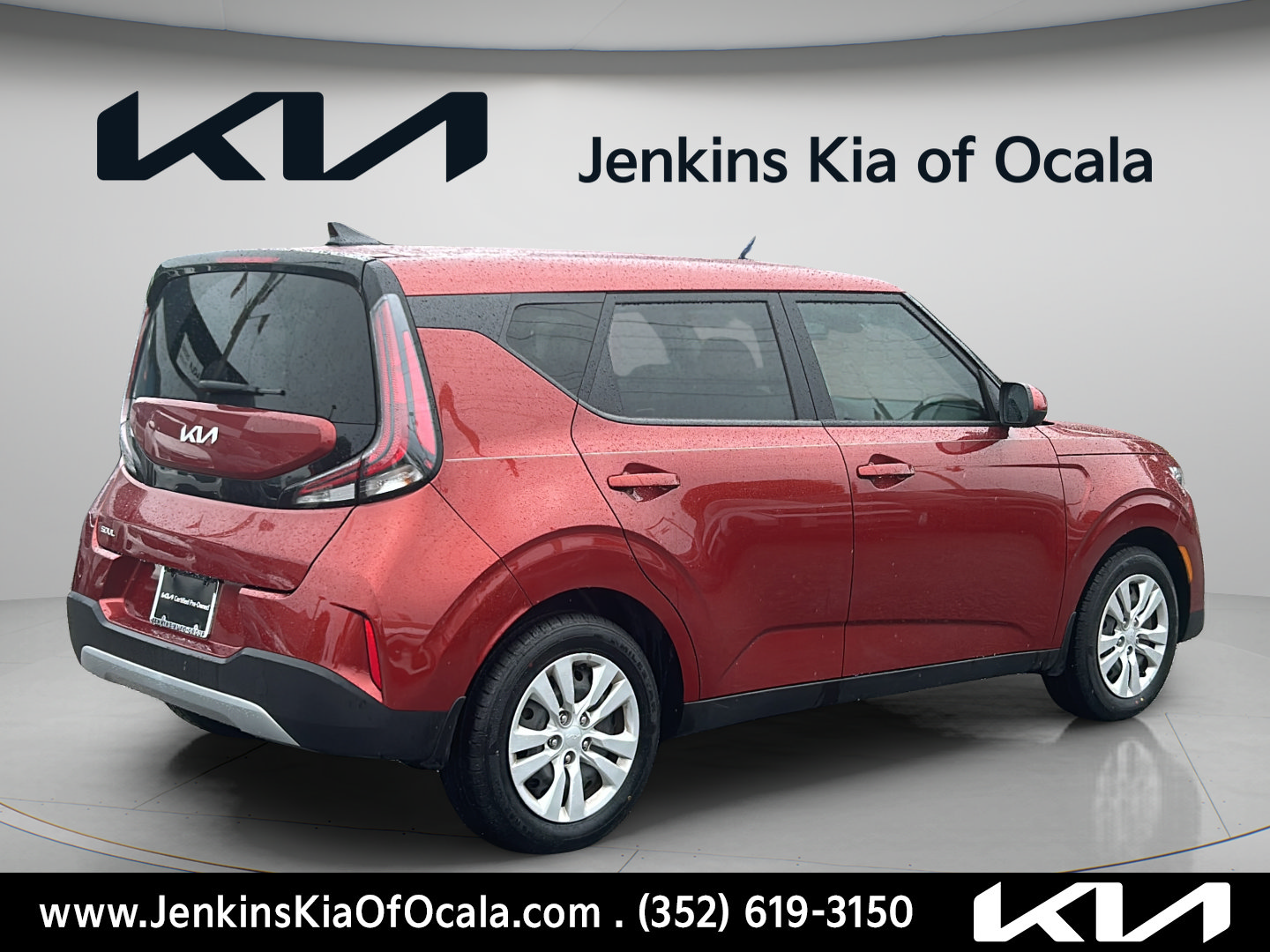 Certified 2023 Kia Soul LX FWD image 4