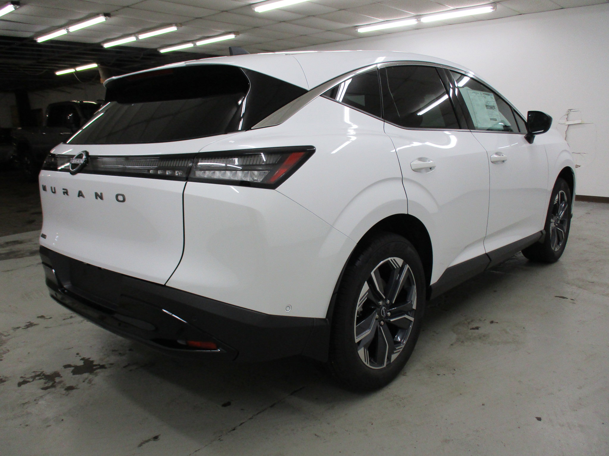 New 2025 Nissan Murano SV image 8