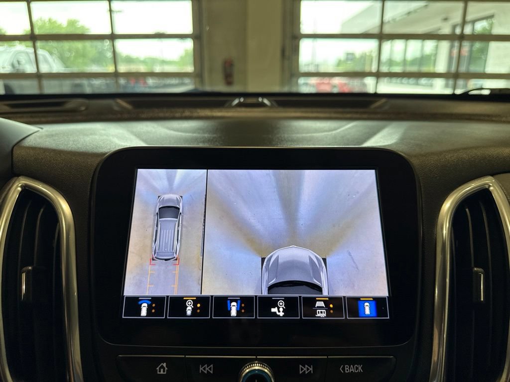 Used 2022 Chevrolet Equinox LT AWD/4WD image 37